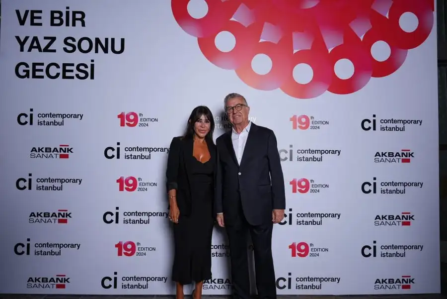 Contemporary Istanbul, 19. Edisyonunu Esma Sultan'da düzenlenen özel bir geceyle kutladı 2 suzan sabanci ali gureli Contemporary Istanbul, 19. Edisyonunu Esma Sultan'da düzenlenen özel bir geceyle kutladı