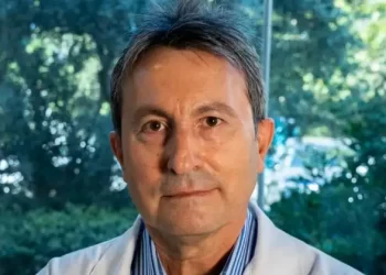 Dünyagöz Etiler’den Prof. Dr. Ümit Aykan, ‘Mikropulse Diod Lazer’ ile glokom tedavisi hakkında merak edilenleri anlattı