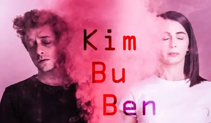 Kenan Doğulu ‘Kim Bu Ben’ oyununun bestelerini albüme dönüştürüyor
