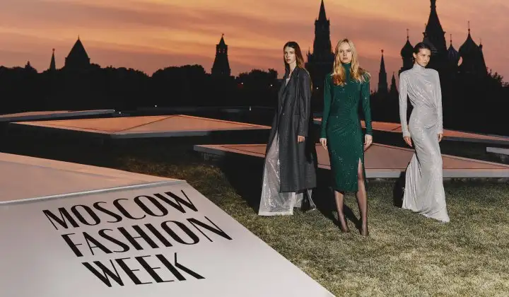 Moda sezonunun sonuncusu Moscow Fashion Week başladı 1 Moda sezonunun sonuncusu Moscow Fashion Week başladı