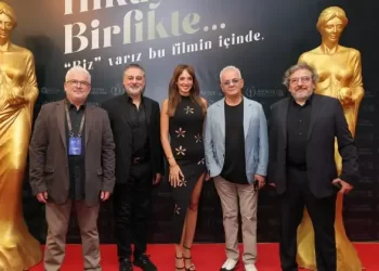 ‘Takıntılar’ın galası Altın Portakal Film Festivali’nde gerçekleşti