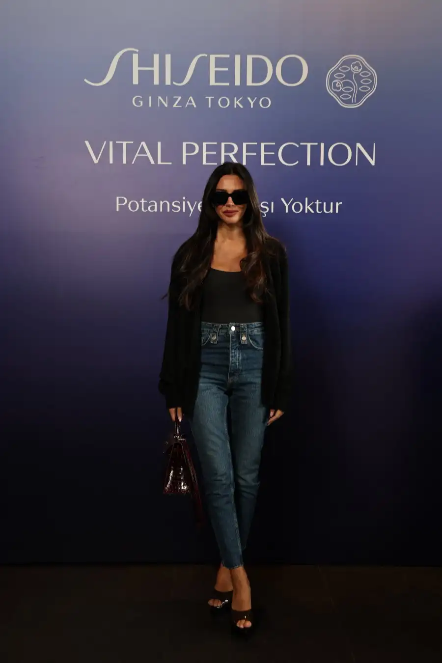 1729604876 Asl han Do an Turan Vital Perfection’ın yenilenen ürünleri özel bir davetle tanıtıldı