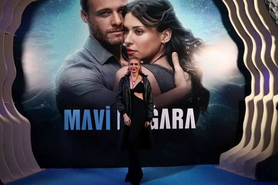 Prime Video’nun yeni yerli orijinal filmi Mavi Mağara’nın galası gerçekleşti 4 bilge ozturk Prime Video’nun yeni yerli orijinal filmi Mavi Mağara’nın galası gerçekleşti