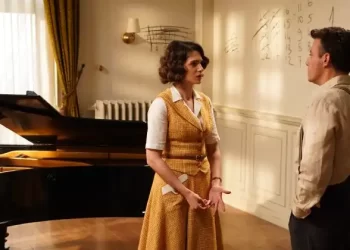 ‘Bir Cumhuriyet Şarkısı’nın merakla beklenen teaser’ı yayınlandı