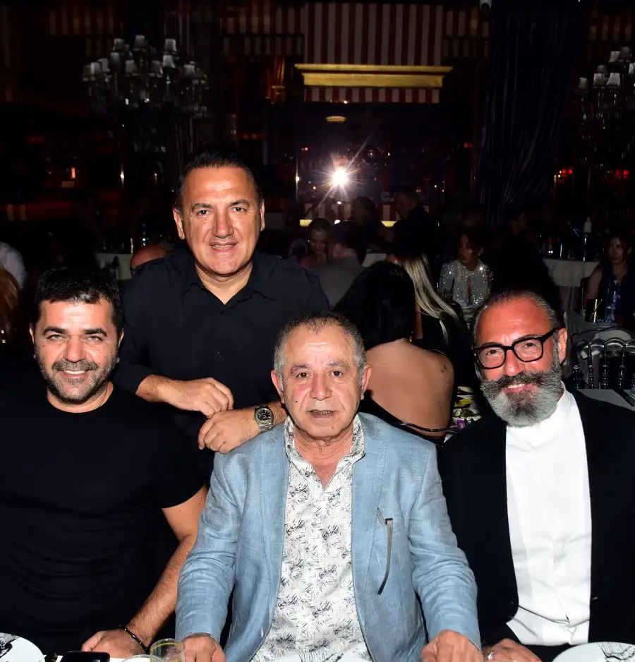 cahidemens Cahide Palazzo sezona hızlı girdi
