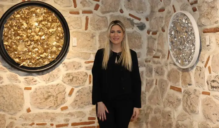 Dila Naz Akgün, ilk solo sergisi 'Haki' ile sanatseverlerin karşısına çıkıyor 1 Dila Naz Akgün, ilk solo sergisi ‘Haki’ ile sanatseverlerin karşısına çıkıyor