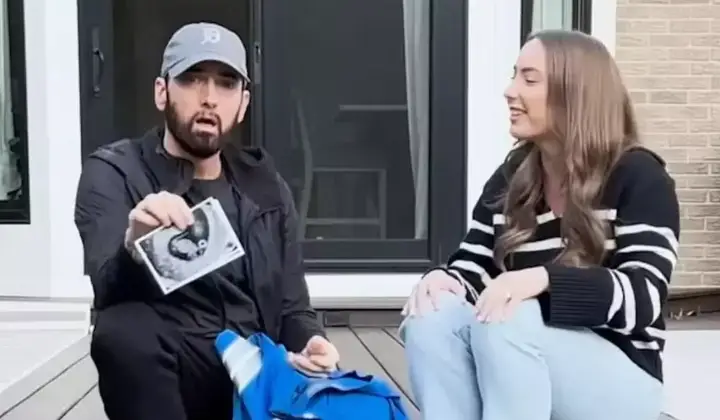 Eminem büyükbaba olmaya hazırlanıyor 1 Eminem büyükbaba olmaya hazırlanıyor