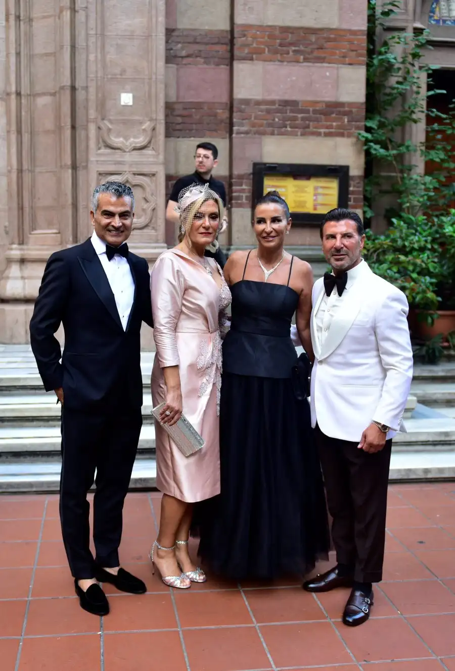 Genç iş insanı Emirhan Yeterler ve İspanyol aşkı Conchita rüya gibi bir düğünle evlendi 18 emirhan maria dugun11 Genç iş insanı Emirhan Yeterler ve İspanyol aşkı Conchita rüya gibi bir düğünle evlendi