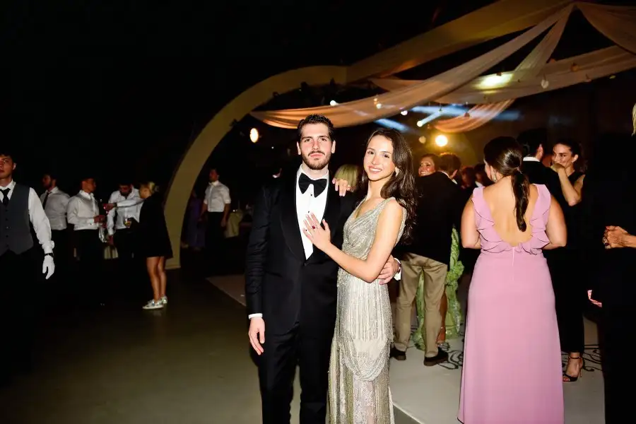 Genç iş insanı Emirhan Yeterler ve İspanyol aşkı Conchita rüya gibi bir düğünle evlendi 20 emirhan maria dugun13 Genç iş insanı Emirhan Yeterler ve İspanyol aşkı Conchita rüya gibi bir düğünle evlendi
