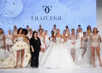 Filiz Çekil’in 2025 gelinlik modelleri muhteşem bir şovla görücüye çıktı