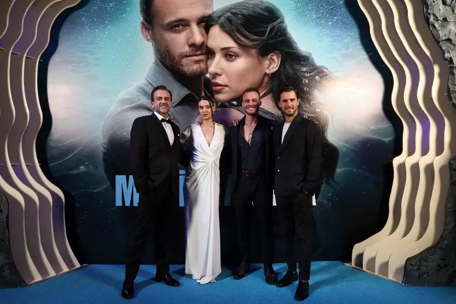 Prime Video’nun yeni yerli orijinal filmi Mavi Mağara’nın galası gerçekleşti 2 mavimagaara Prime Video’nun yeni yerli orijinal filmi Mavi Mağara’nın galası gerçekleşti