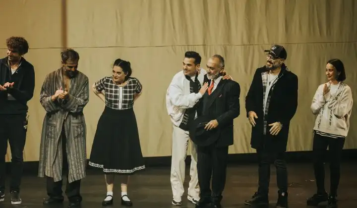 28. İstanbul Tiyatro Festivali, perdelerini 'Müfettişler' oyunu ile açtı 1 28. İstanbul Tiyatro Festivali, perdelerini ‘Müfettişler’ oyunu ile açtı