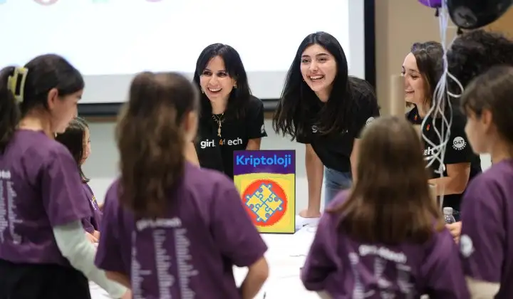 64 ülkede yaklaşık 7 milyon kız çocuğuna ulaşan küresel Girls4Tech programı Türkiye’de 1 64 ülkede yaklaşık 7 milyon kız çocuğuna ulaşan küresel Girls4Tech programı Türkiye’de