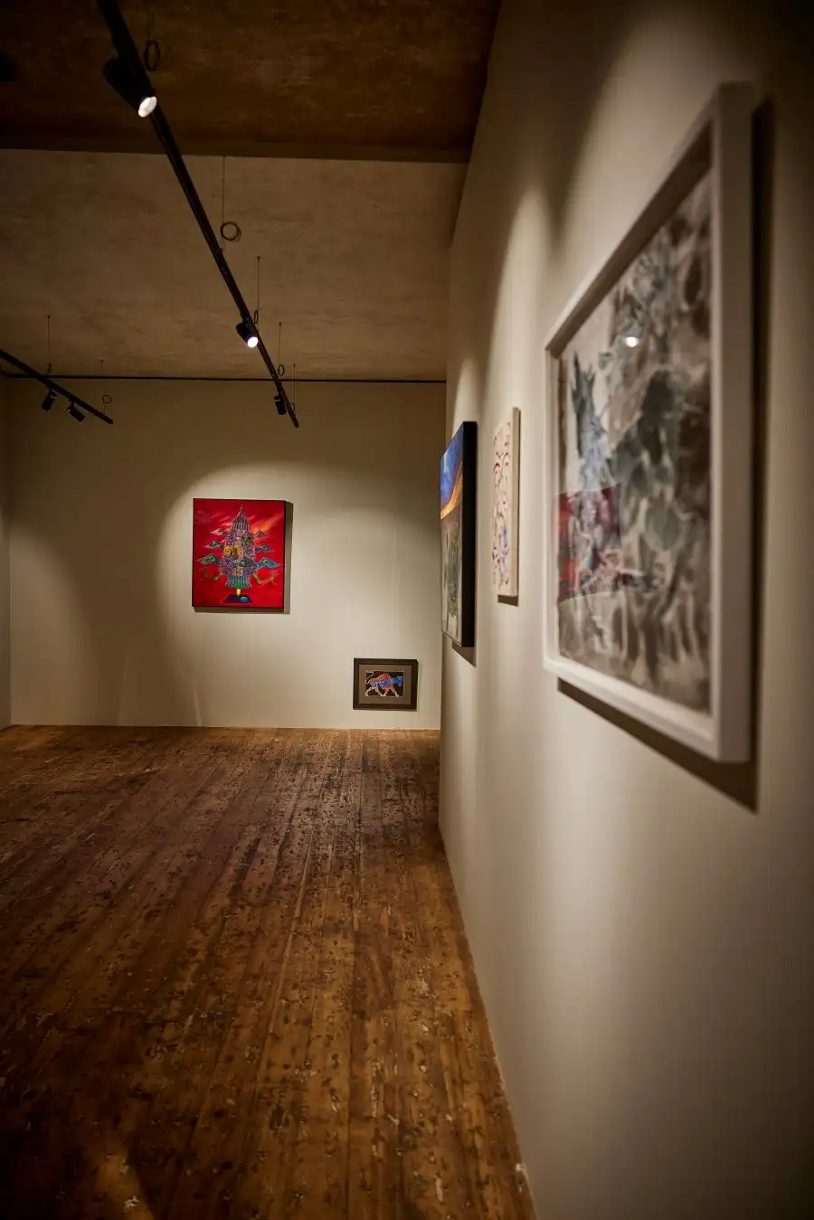 Modern Kazak Sanat Sergisi, Metrohan’da sanatseverlerle buluşuyor 4 1731397371 Anadolu Efes Art Space 4 Modern Kazak Sanat Sergisi, Metrohan’da sanatseverlerle buluşuyor