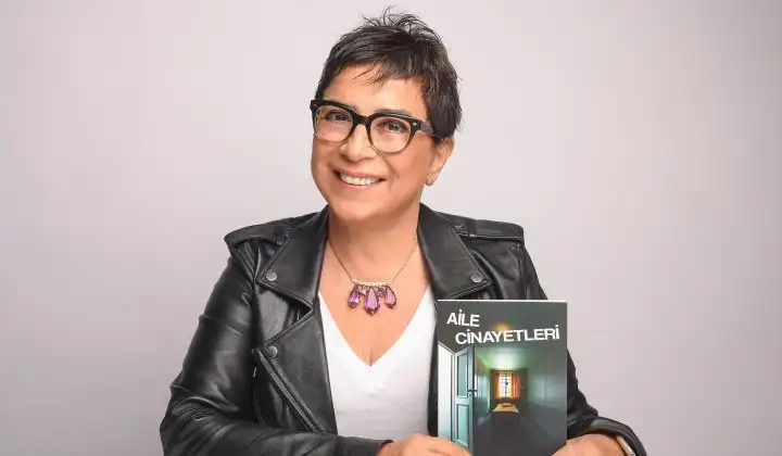 Ayşe Erbulak'tan okuyucuyu sarsacak gerçek bir hikaye: Aile Cinayetleri 1 Ayşe Erbulak’tan okuyucuyu sarsacak gerçek bir hikaye: Aile Cinayetleri