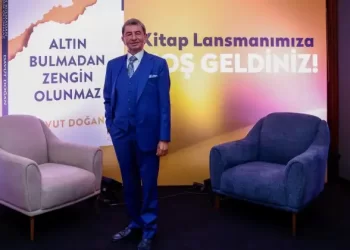 Davut Doğan’ın ‘Altın Bulmadan Zengin Olunmaz’ kitabı okuyucularıyla buluştu