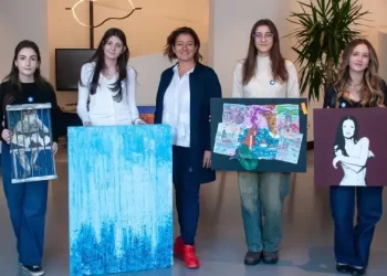 Genç sanatçılardan Make a Wish Türkiye için anlamlı sergi