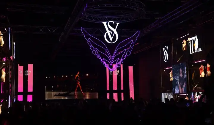 Victoria’s Secret, Türkiye’deki 10. yılını büyüleyici bir geceyle kutladı