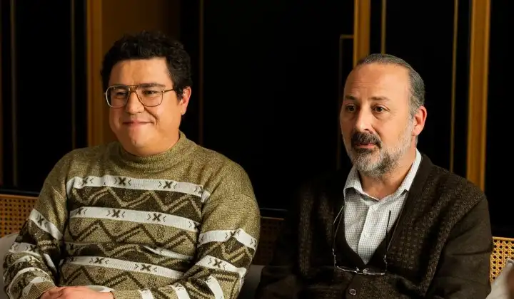 Tolga Çevik ve İbrahim Büyükak'tan kahkaha tufanı: Kalender Pide 1 Tolga Çevik ve İbrahim Büyükak’tan kahkaha tufanı: Kalender Pide
