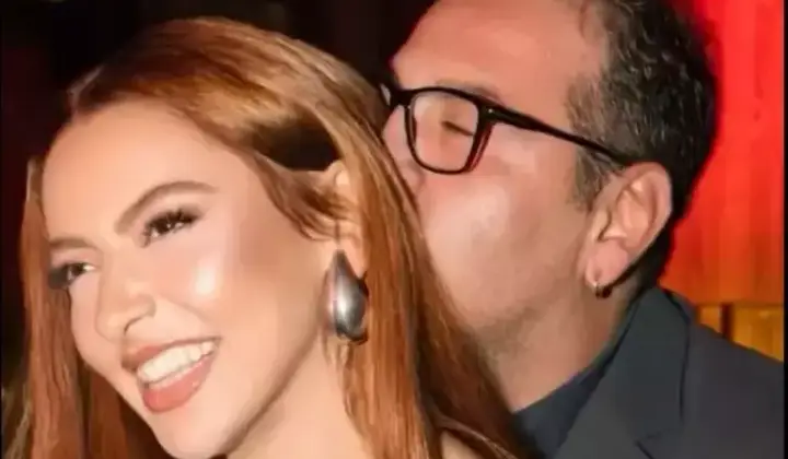Hadise'den aşk pozu 1 Hadise’den aşk pozu