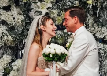 Simla Yenihayat ile Efecan Hotiç ‘Kış Masalı’ gibi bir düğünle mutluluğa ‘Evet’ dedi