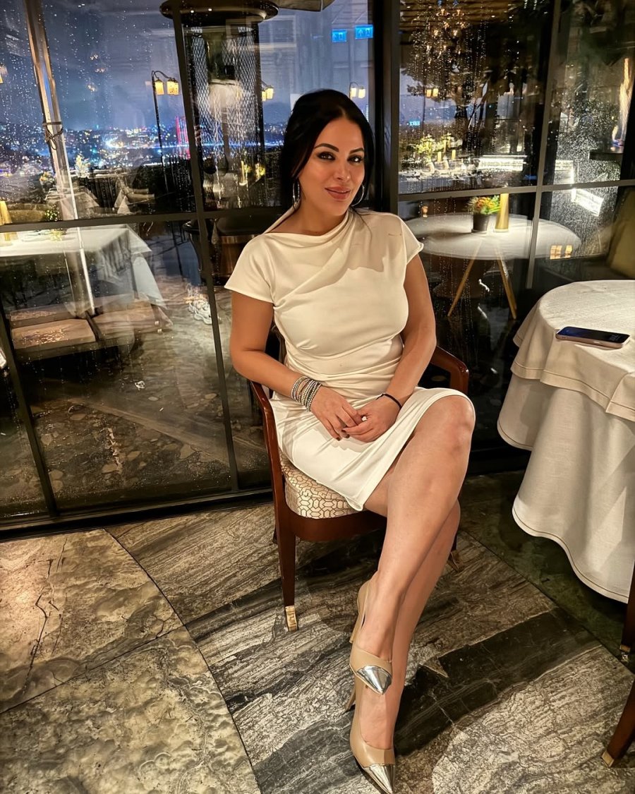 Zara'ya dostlarından doğum günü sürprizi 3 zaradgunu Zara'ya dostlarından doğum günü sürprizi