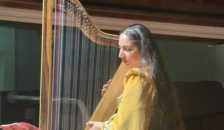 Zeynep Öykü'den Galler çıkarması 1 Zeynep Öykü’den Galler çıkarması