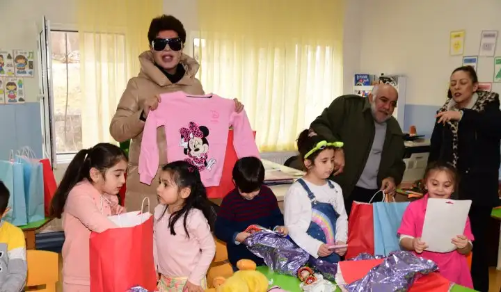 Köy okullarının Morgül öğretmeni 1 Köy okullarının Morgül öğretmeni