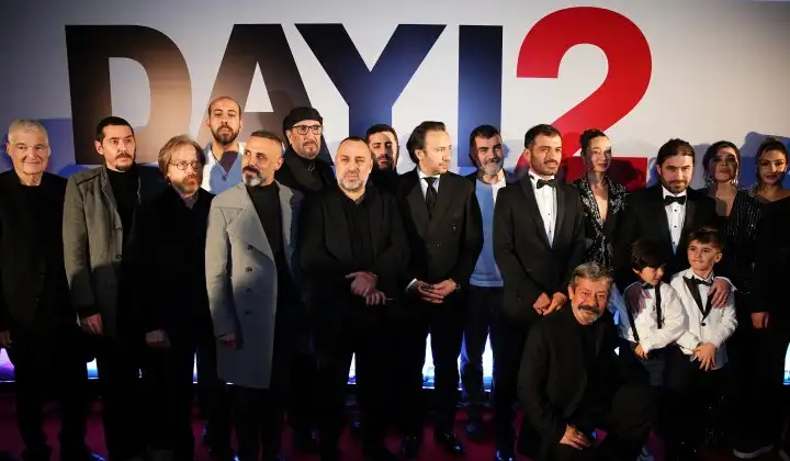 'Dayı 2: Bir Adamın Hikayesi' filminin galası yapıldı 3 ‘Dayı 2: Bir Adamın Hikayesi’ filminin galası yapıldı