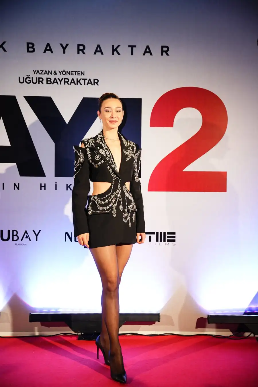 'Dayı 2: Bir Adamın Hikayesi' filminin galası yapıldı 5 ENS07454 'Dayı 2: Bir Adamın Hikayesi' filminin galası yapıldı