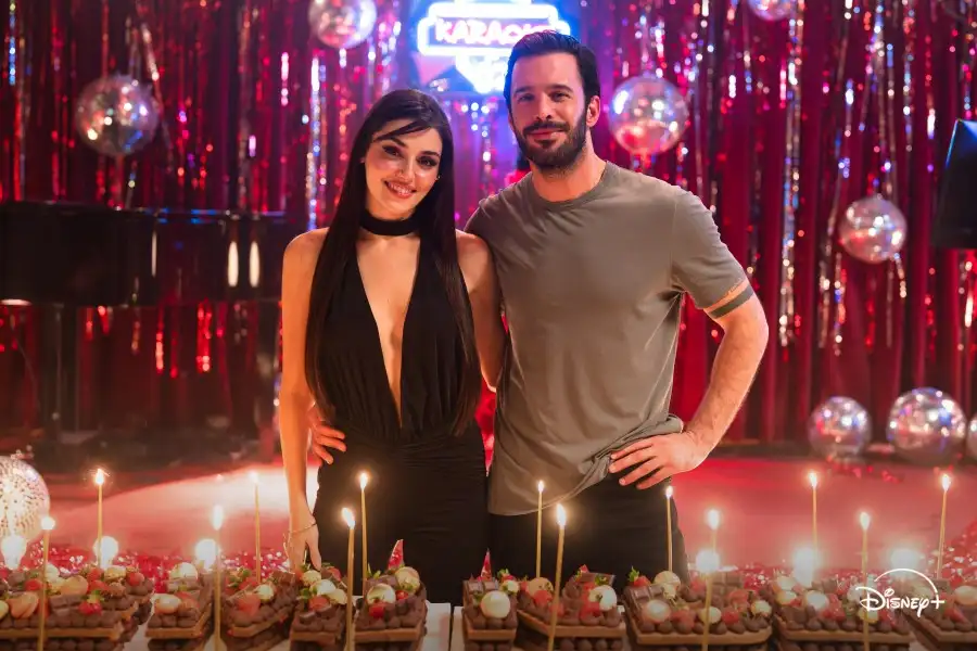 Hande Erçel ve Barış Arduç 'Aşkı Hatırla' dizisinin çekimleri tamamlandı 4 aski hatirla1 Hande Erçel ve Barış Arduç 'Aşkı Hatırla' dizisinin çekimleri tamamlandı
