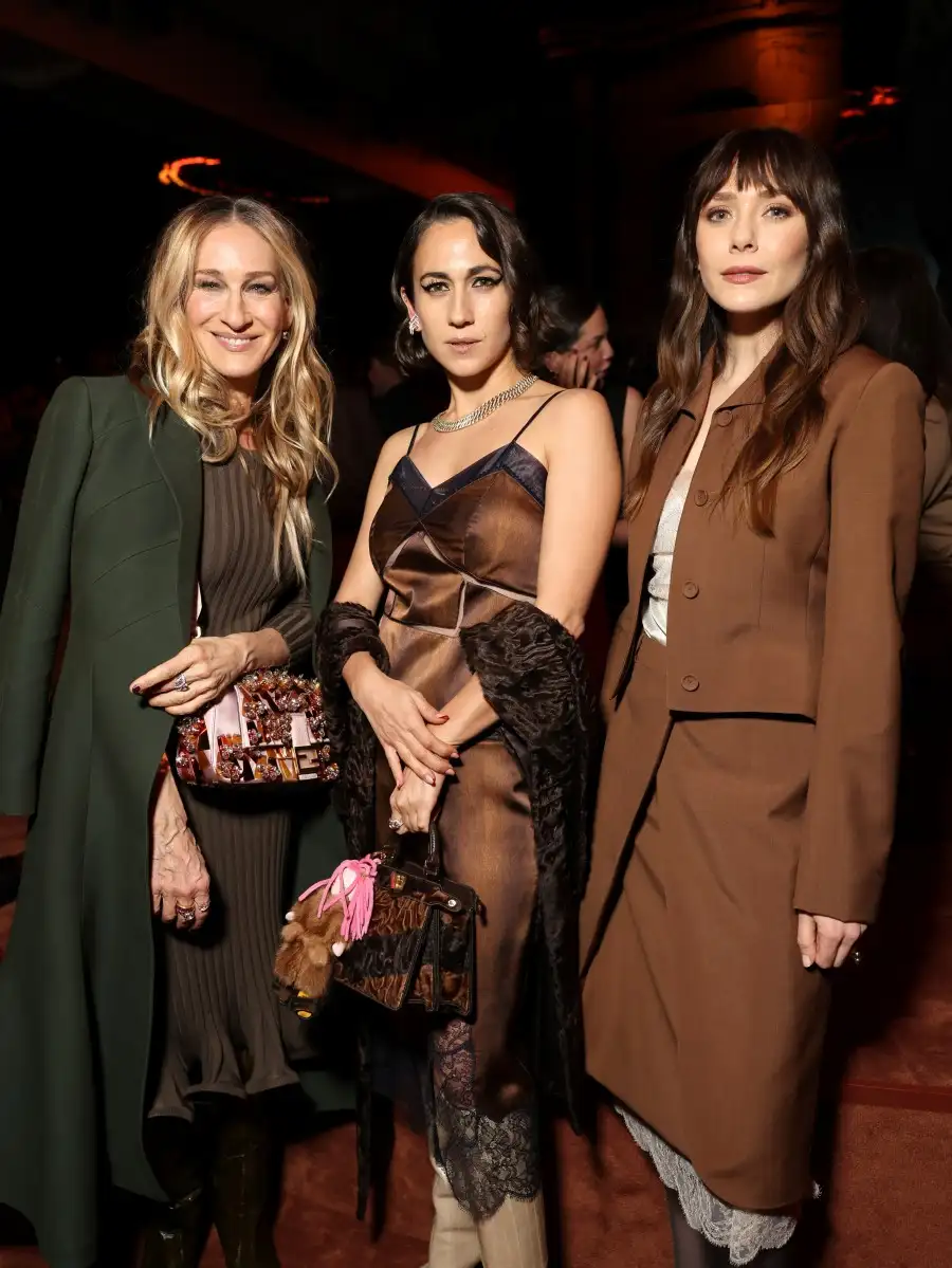 FENDI, moda dünyasındaki 100. yılını kutladı 2 fendidefile1 FENDI, moda dünyasındaki 100. yılını kutladı