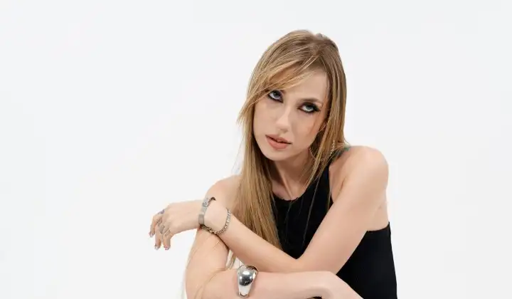 Güneş, beyaz bir sayfa açıyor 1 Güneş, beyaz bir sayfa açıyor