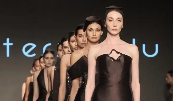 İzmir Fashion Week’te geri sayım başladı 1 İzmir Fashion Week’te geri sayım başladı