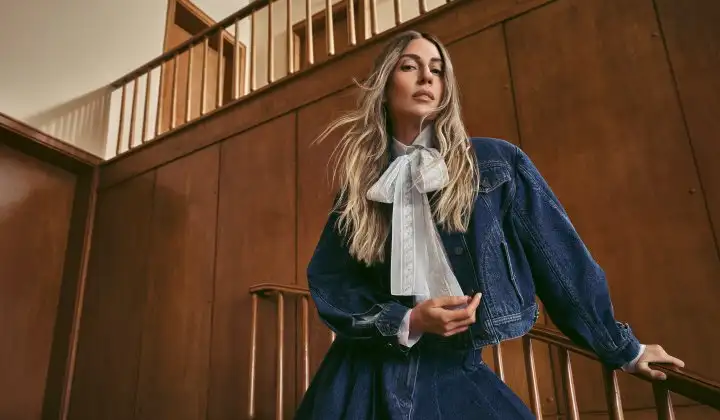 Sinem Kobal objektif karşısına geçti 2 Sinem Kobal objektif karşısına geçti