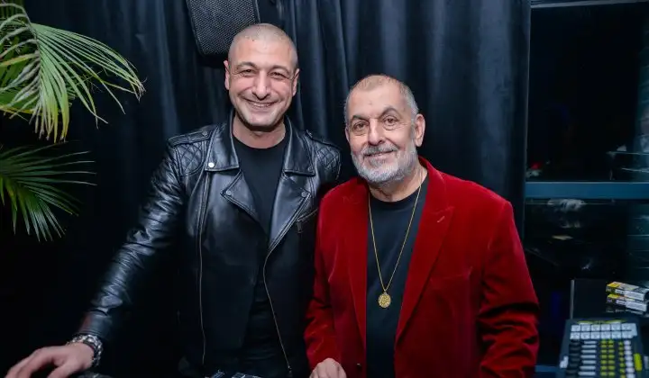 Chin Chin Cihangir’de yeniden kapıların açtı