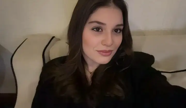 Nazlı Bilginer Yengi sesiyle beğeni topladı 1 Nazlı Bilginer Yengi sesiyle beğeni topladı