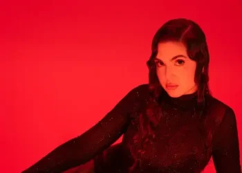 Selin Baycan’ın ilk albümü ‘Aşina’ yayında