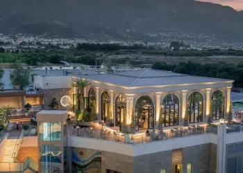 The Roof Garden: Lezzetin ve Zarafetin Buluşma Noktası