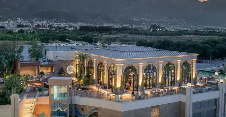 The Roof Garden: Lezzetin ve Zarafetin Buluşma Noktası 7 The Roof Garden: Lezzetin ve Zarafetin Buluşma Noktası