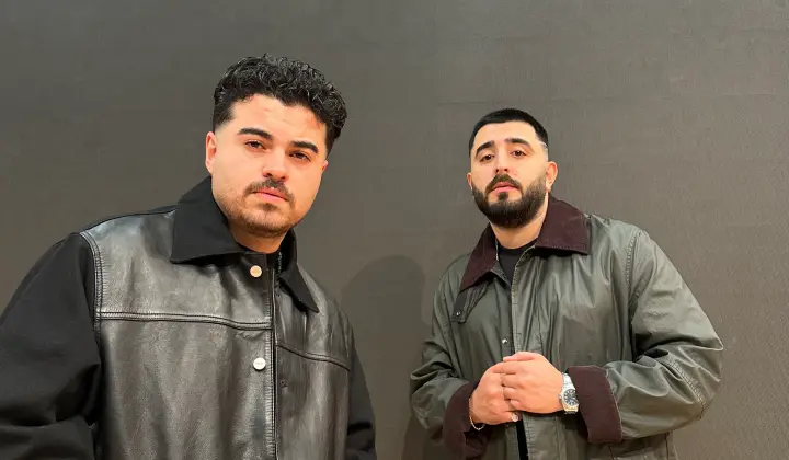 Tefo ve Seko 'Çat Çat' ile bombalayacak 1 Tefo ve Seko ‘Çat Çat’ ile bombalayacak