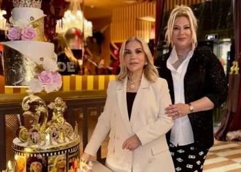 Hanım Ağa Türkan Şerbetçi’ye dostlarından doğum günü sürprizi