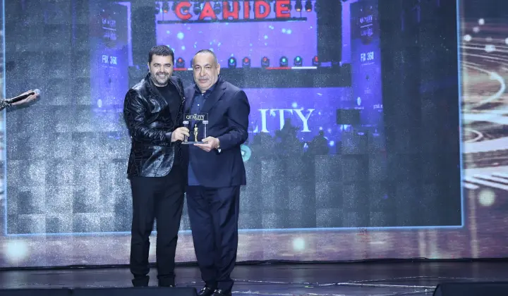16. Quality Ödülleri’nde ‘En Quality Erkek Sanatçı' ödülü Burçin Birben'in oldu 2 16. Quality Ödülleri’nde ‘En Quality Erkek Sanatçı’ ödülü Burçin Birben’in oldu