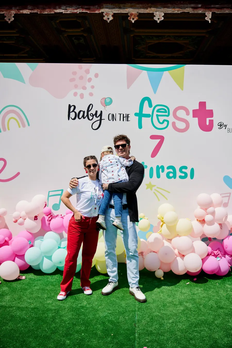 Baby on the Fest by Buse Terim ünlüler ve çocukları Festival’de buluşturdu 4 buse kivanc Baby on the Fest by Buse Terim ünlüler ve çocukları Festival’de buluşturdu