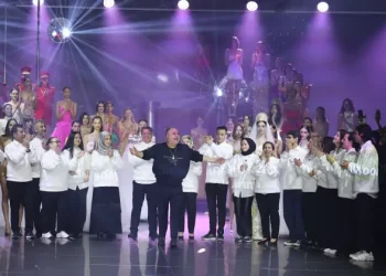 Hakan Yıldırım yeni koleksiyonunu görkemli bir defile ile tanıttı