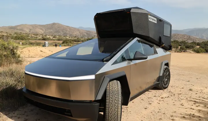 Otomobil, Tesla CyberTruck için ürettiği karavanı Bitcoin Konferansı'ndan tanıttı 1 Otomobil, Tesla CyberTruck için ürettiği karavanı Bitcoin Konferansı’ndan tanıttı