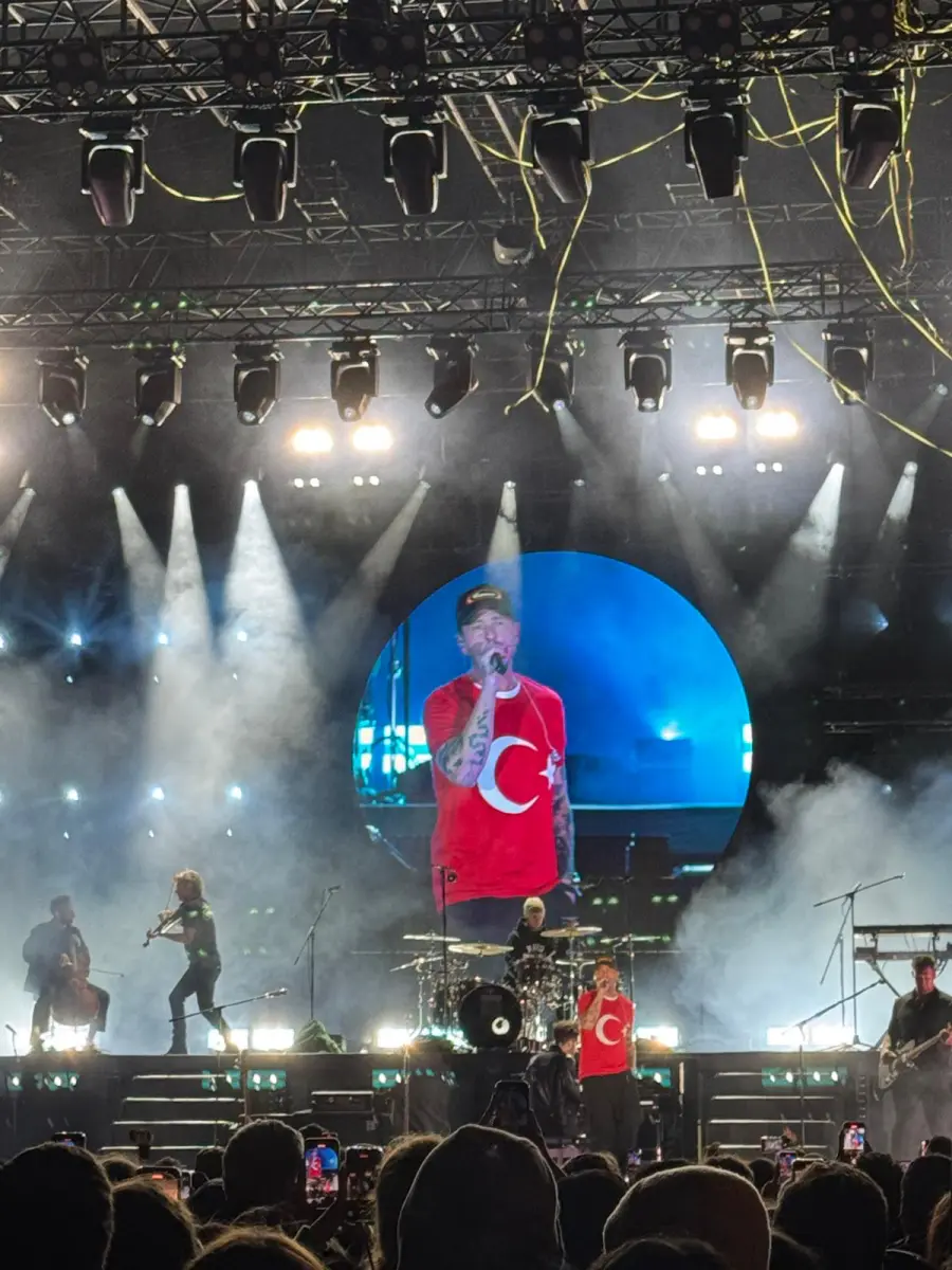 onerep1 OneRepublic, İstanbul konserinde kalpleri fethetti