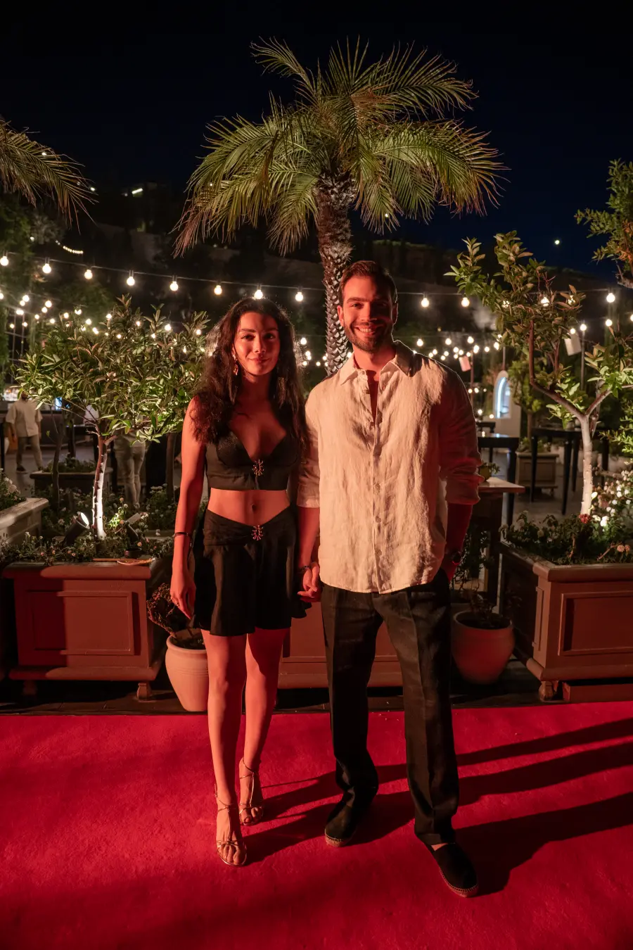 ozgeyagiz burak berkay The Bodrum Edition, yaz sezonunu özel bir etkinlikle karşıladı