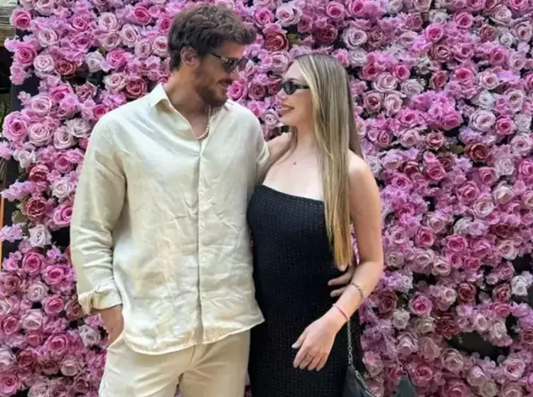 Yiğit Poyraz ve Yasmin Erbil’den aşk dolu paylaşımlar 3 686b766cf3789115723dac91 Yiğit Poyraz ve Yasmin Erbil’den aşk dolu paylaşımlar