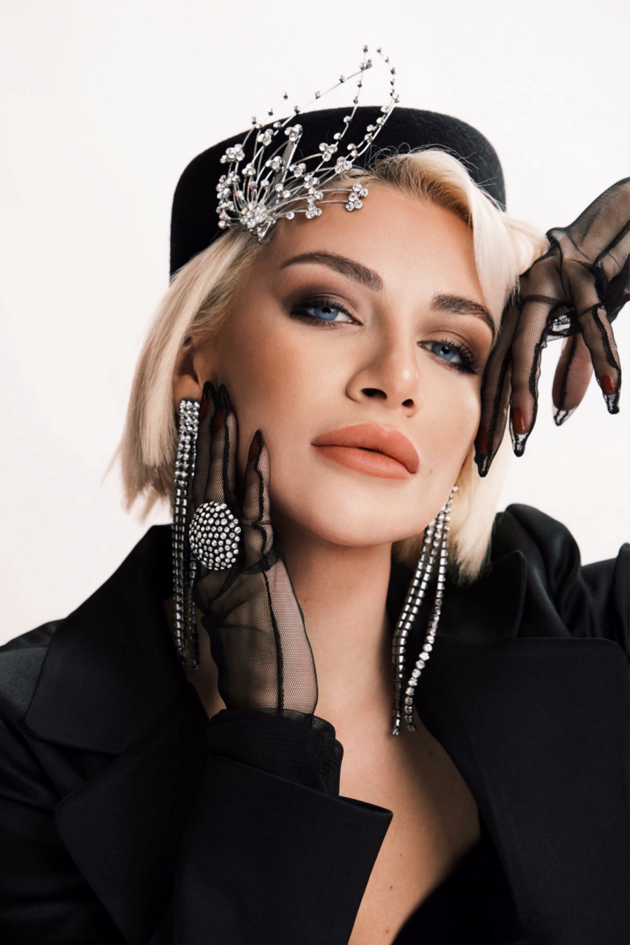 Asya'nın "EuroVision'u "Mekan Asya 2025"te Türkiye'yi Ece Ata Temsil Edecek! 5 Ece Ata 1 Asya'nın "EuroVision'u "Mekan Asya 2025"te Türkiye'yi Ece Ata Temsil Edecek!